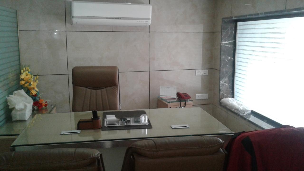 Hotel The Grand Inn Jammu Exterior photo